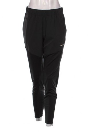 Pantaloni trening de femei Nike, Mărime M, Culoare Negru, Preț 286,18 Lei