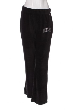 Дамско спортно долнище Tommy Jeans, Размер S, Цвят Черен, Цена 59,95 лв.