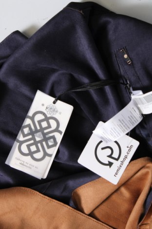 Γυναικείο μπουφάν Breal, Μέγεθος XL, Χρώμα Πολύχρωμο, Τιμή 75,26 €
