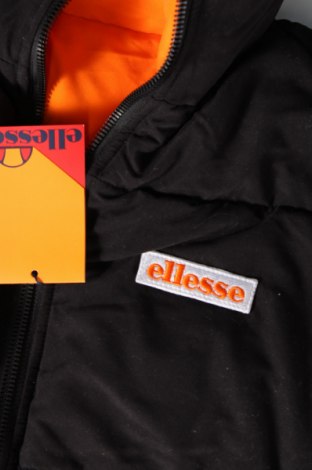 Дамско яке Ellesse, Размер S, Цвят Черен, Цена 77,28 лв.