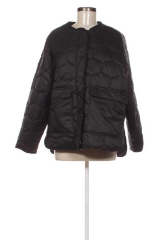 Dámska bunda  Minimum, Veľkosť M, Farba Čierna, Cena  45,32 €
