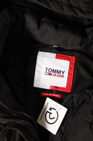 Дамско яке Tommy Jeans, Размер XL, Цвят Черен, Цена 355,00 лв.