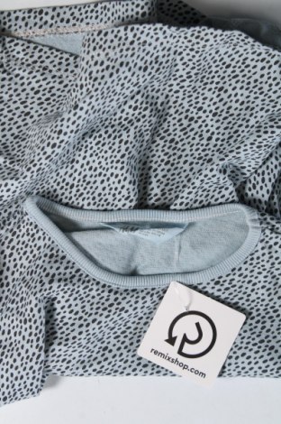 Dziecięca bluzka H&M, Rozmiar 6-7y/ 122-128 cm, Kolor Niebieski, Cena 52,87 zł