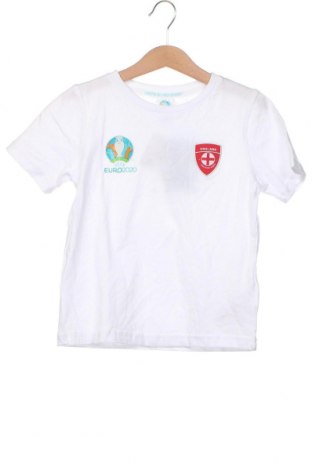 Детска тениска Uefa, Размер 4-5y/ 110-116 см, Цвят Бял, Цена 16,15 лв.