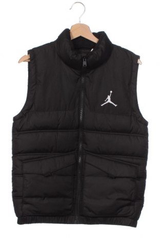 Детски елек Air Jordan Nike, Размер 12-13y/ 158-164 см, Цвят Черен, Цена 67,05 лв.