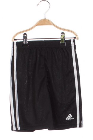 Dětské krátké kalhoty  Adidas, Velikost 5-6y/ 116-122 cm, Barva Černá, Cena  933,00 Kč