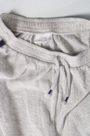 Pantaloni scurți pentru copii Zara, Mărime 13-14y/ 164-168 cm, Culoare Gri, Preț 59,21 Lei