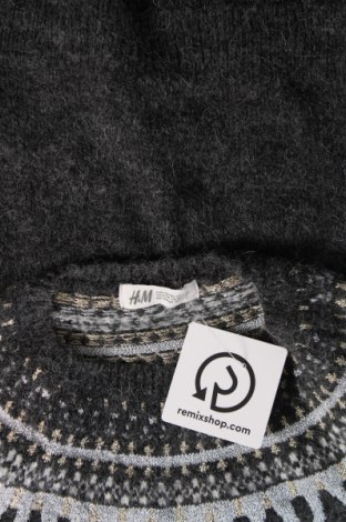 Παιδικό πουλόβερ H&M, Μέγεθος 8-9y/ 134-140 εκ., Χρώμα Γκρί, Τιμή 3,27 €