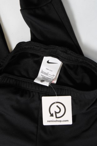 Detské tepláky Nike, Veľkosť 3-4y/ 104-110 cm, Farba Čierna, Cena  29,75 €