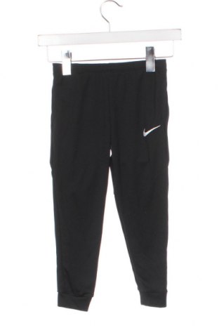 Детско спортно долнище Nike, Размер 3-4y/ 104-110 см, Цвят Черен, Цена 59,94 лв.