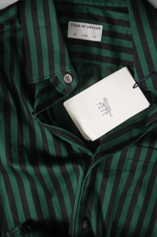 Мъжка риза Tiger Of Sweden, Размер S, Цвят Многоцветен, Цена 89,87 лв.