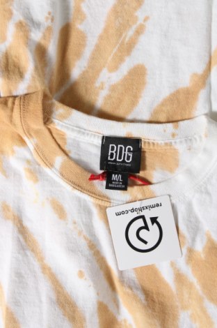 Pánské tričko  BDG, Velikost M, Barva Béžová, Cena  420,00 Kč