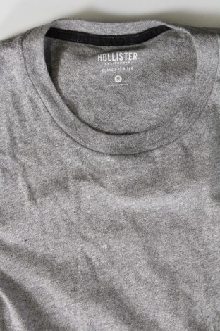 Ανδρικό t-shirt Hollister, Μέγεθος M, Χρώμα Γκρί, Τιμή 14,95 €