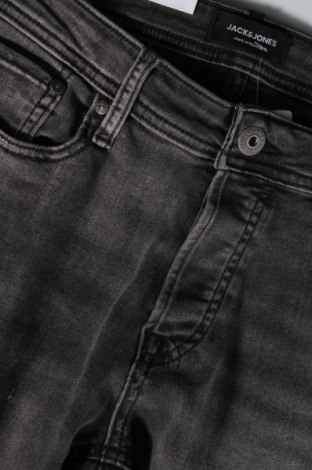 Pánské džíny  Jack & Jones, Velikost M, Barva Černá, Cena  939,00 Kč