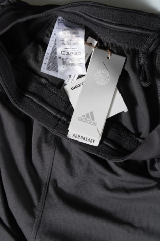 Ανδρικό κοντό παντελόνι Adidas, Μέγεθος M, Χρώμα Γκρί, Τιμή 44,85 €
