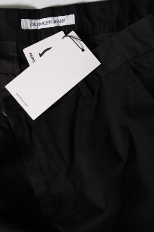 Pánske kraťasy  Calvin Klein Jeans, Veľkosť L, Farba Čierna, Cena  48,97 €