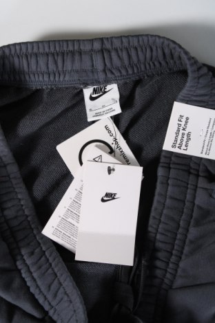 Мъжки къс панталон Nike, Размер XL, Цвят Син, Цена 87,00 лв.