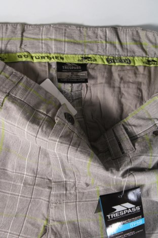 Pantaloni scurți de bărbați Trespass, Mărime M, Culoare Gri, Preț 51,51 Lei