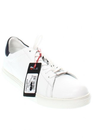 Мъжки обувки Wojas, Размер 45, Цвят Бял, Цена 117,00 лв.
