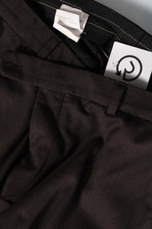 Pantaloni de bărbați, Mărime L, Culoare Maro, Preț 22,89 Lei