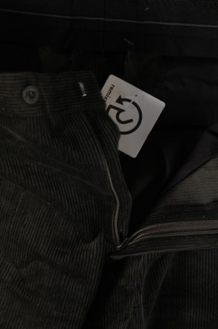 Pánské kalhoty , Velikost L, Barva Zelená, Cena  125,00 Kč