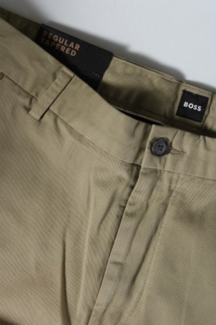 Pánske nohavice  BOSS, Veľkosť M, Farba Zelená, Cena  120,62 €
