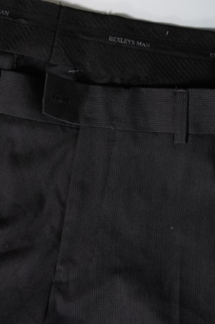 Ανδρικό παντελόνι Bexleys, Μέγεθος L, Χρώμα Μαύρο, Τιμή 4,84 €