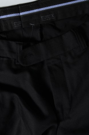 Мъжки панталон Eurex by Brax, Размер M, Цвят Черен, Цена 6,60 лв.