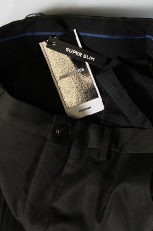 Ανδρικό παντελόνι Jack & Jones PREMIUM, Μέγεθος S, Χρώμα Μαύρο, Τιμή 6,76 €