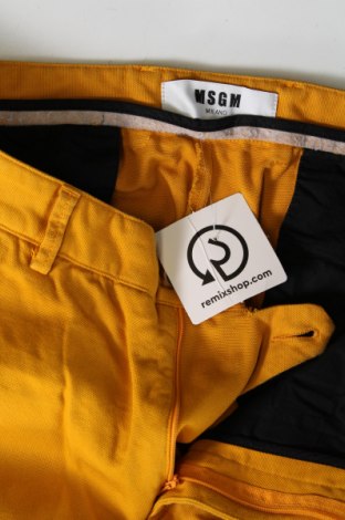 Мъжки панталон MSGM, Размер L, Цвят Жълт, Цена 166,00 лв.