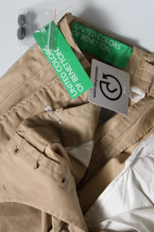 Pantaloni de bărbați United Colors Of Benetton, Mărime M, Culoare Bej, Preț 286,18 Lei