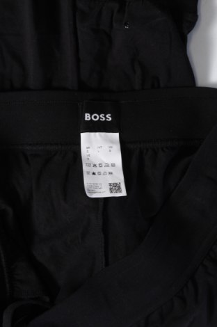 Мъжки спортен комплект BOSS, Размер L, Цвят Черен, Цена 285,35 лв.