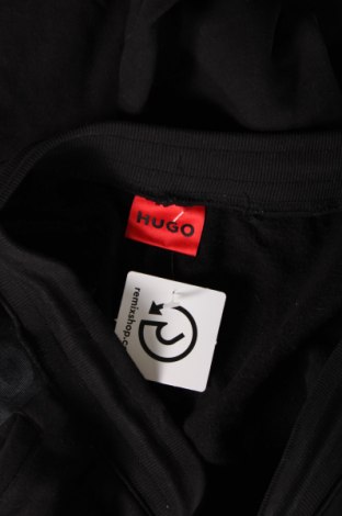 Pantaloni trening de bărbați Hugo Boss, Mărime L, Culoare Negru, Preț 460,53 Lei