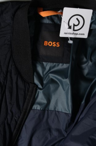 Pánska bunda  BOSS, Veľkosť L, Farba Modrá, Cena  211,34 €