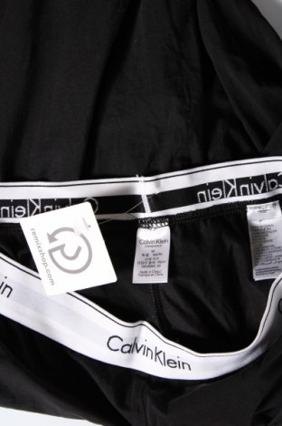 Piżama
 Calvin Klein Sleepwear, Rozmiar M, Kolor Czarny, Cena 228,38 zł