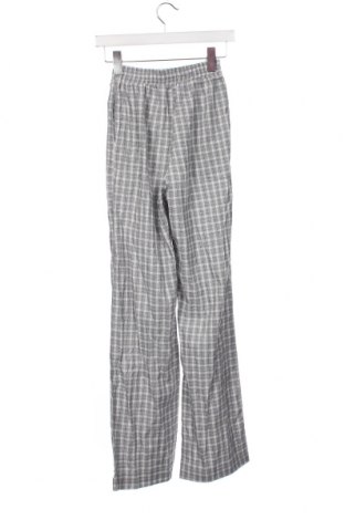 Pijama Pull&Bear, Mărime XS, Culoare Multicolor, Preț 102,63 Lei