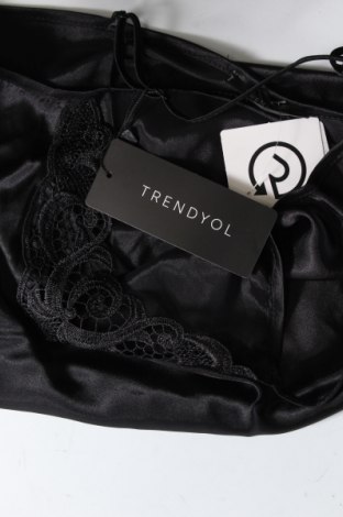 Пижама Trendyol, Размер S, Цвят Черен, Цена 55,20 лв.