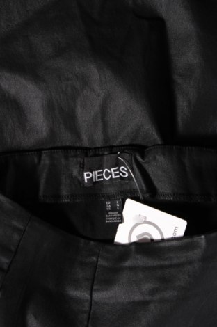 Φούστα Pieces, Μέγεθος L, Χρώμα Μαύρο, Τιμή 7,80 €