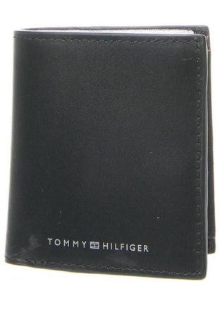 Portmoneu Tommy Hilfiger, Culoare Negru, Preț 364,15 Lei