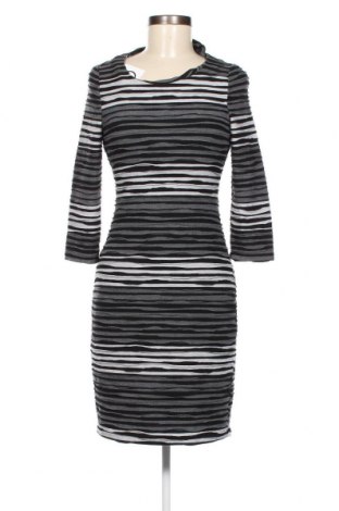 Kleid, Größe M, Farbe Grau, Preis 29,68 €