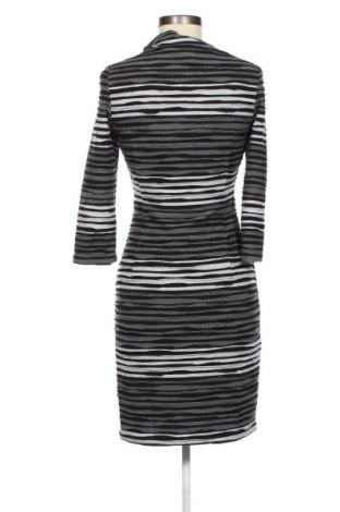 Kleid, Größe M, Farbe Grau, Preis 29,68 €