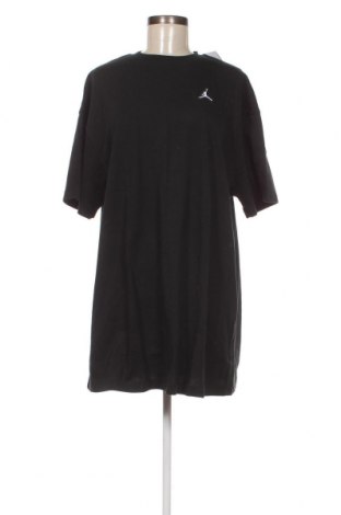 Рокля Air Jordan Nike, Размер XS, Цвят Черен, Цена 103,95 лв.