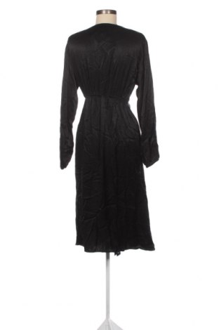 Šaty  Answear, Velikost S, Barva Černá, Cena  347,00 Kč