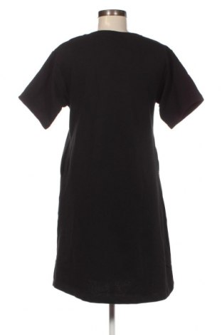 Kleid Answear, Größe S, Farbe Schwarz, Preis 14,94 €
