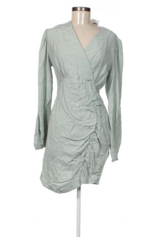 Kleid Answear, Größe L, Farbe Grün, Preis 15,17 €