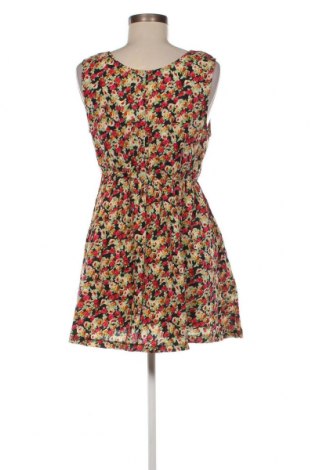 Kleid Ax Paris, Größe L, Farbe Mehrfarbig, Preis 17,36 €