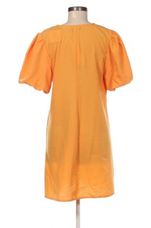 Šaty  Boohoo, Velikost L, Barva Oranžová, Cena  253,00 Kč
