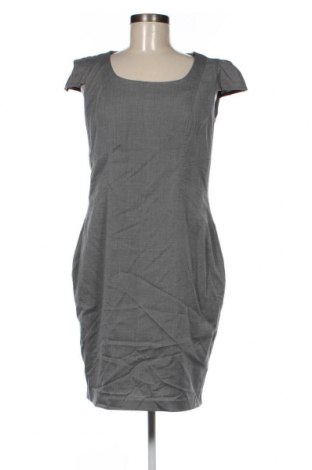 Kleid Dorothy Perkins, Größe L, Farbe Grau, Preis 30,62 €