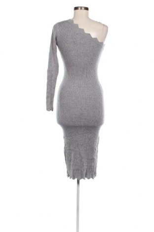 Kleid EMMA & ASHLEY, Größe S, Farbe Grau, Preis € 6,46