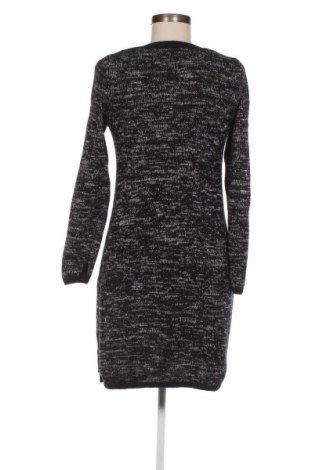Kleid Edc By Esprit, Größe M, Farbe Mehrfarbig, Preis 3,79 €